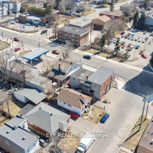 381-383 MONTREAL ROAD