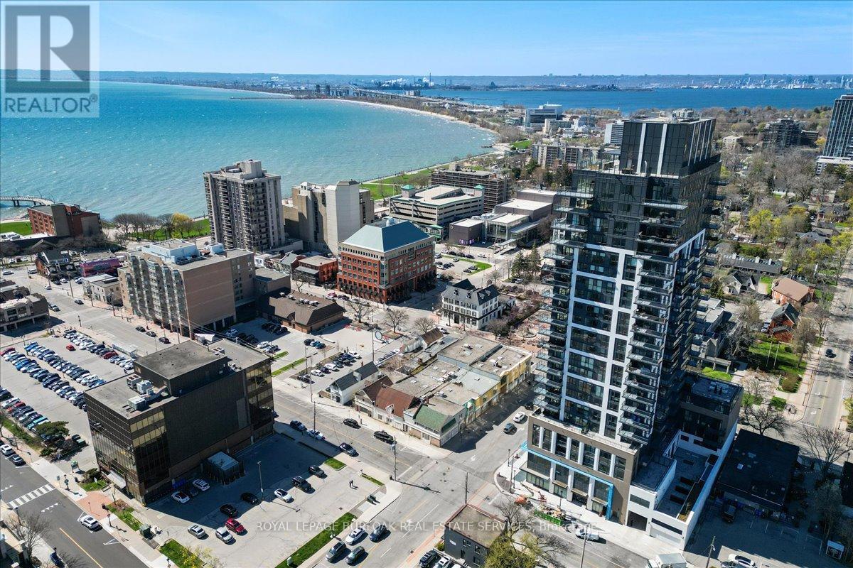 1201 - 2007 JAMES STREET