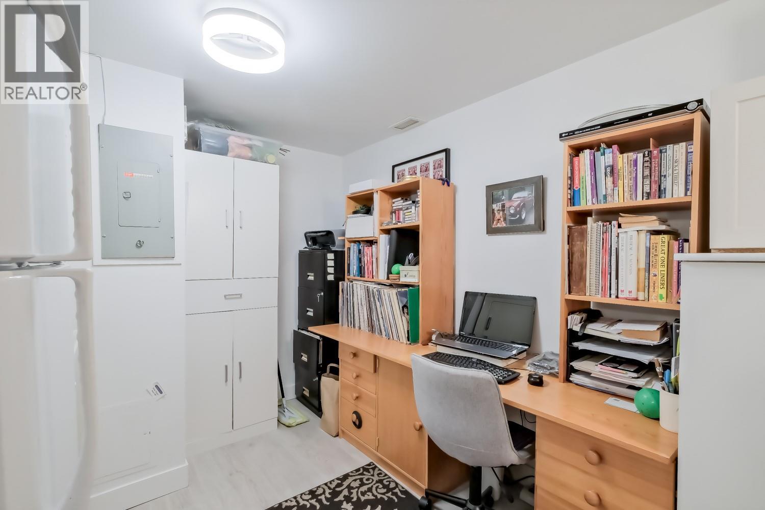 86 LAKESHORE Drive Unit# 104