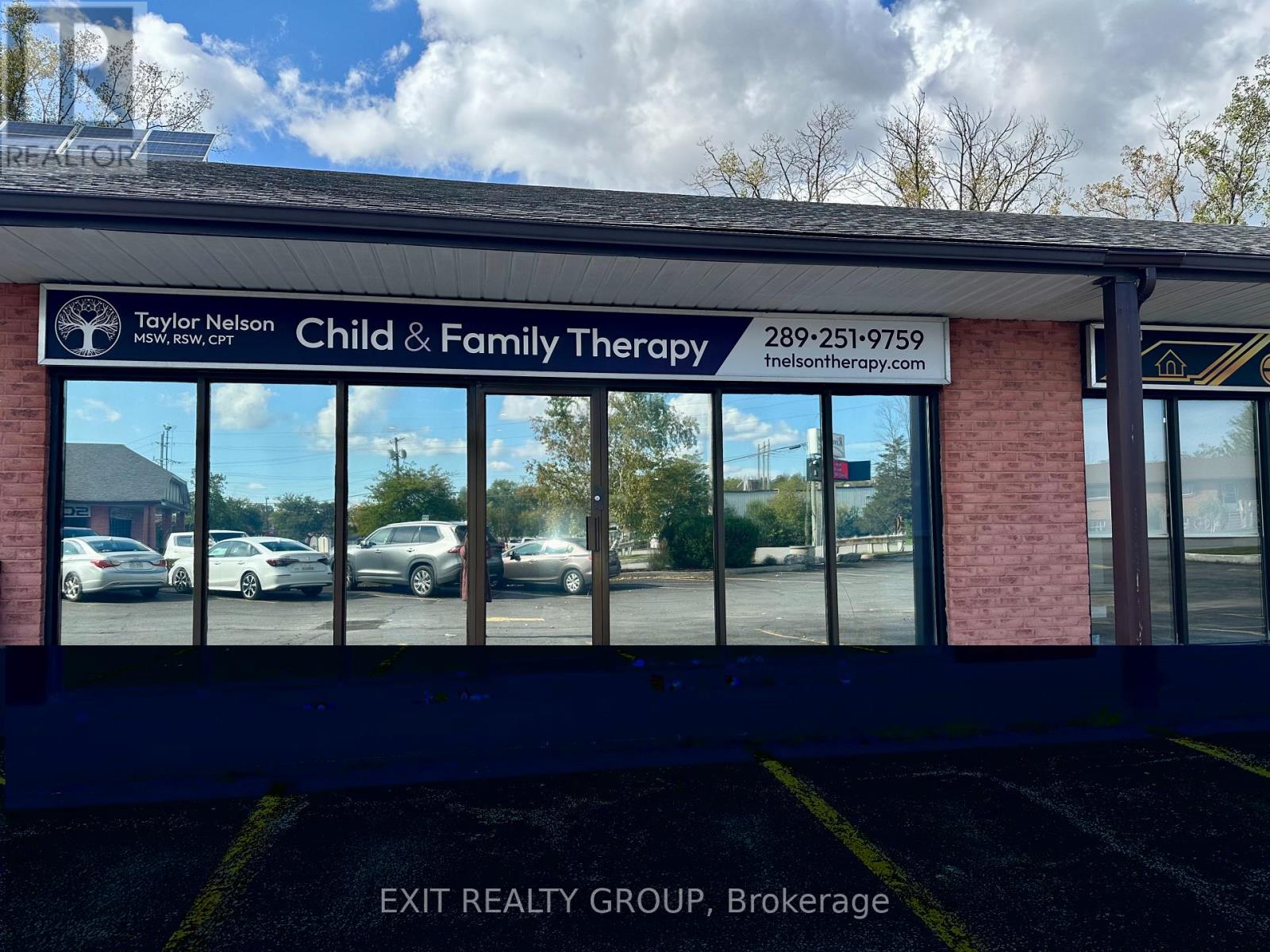 3 - 255 GLEN MILLER ROAD