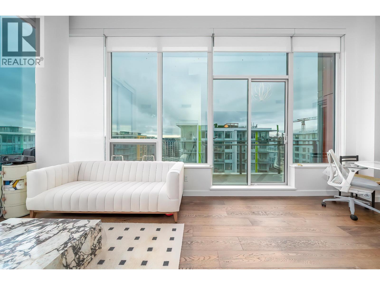 1903 8833 HAZELBRIDGE WAY