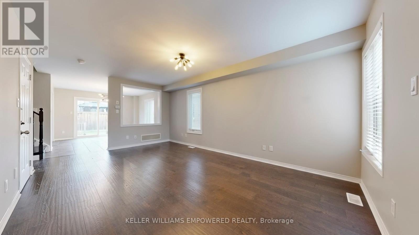 1109 SCHOOLING DRIVE