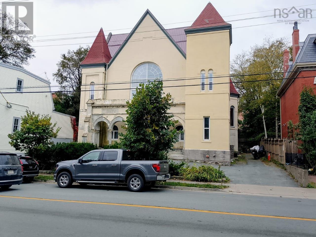 2128 Brunswick Street