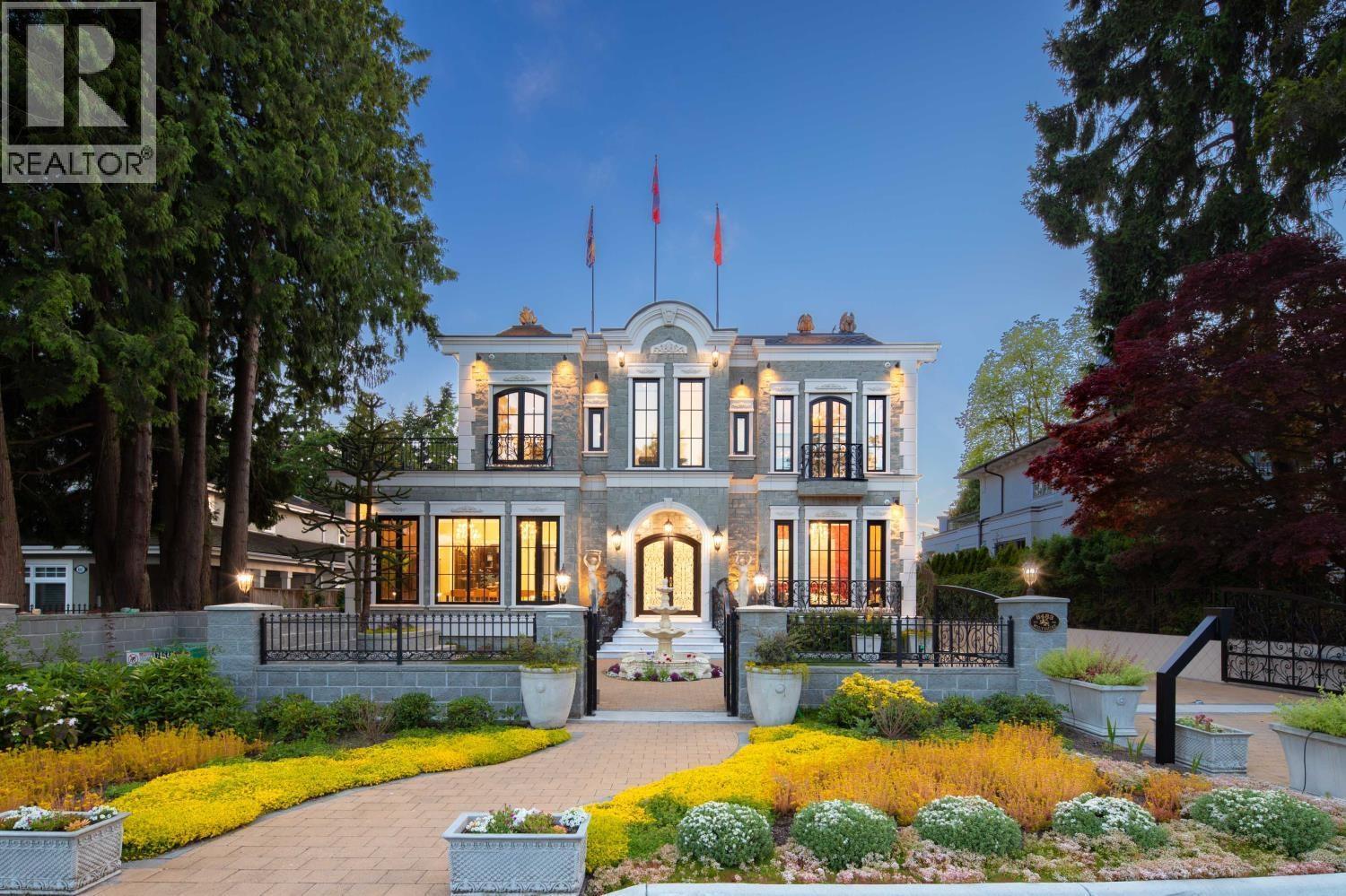 8483 WILTSHIRE STREET