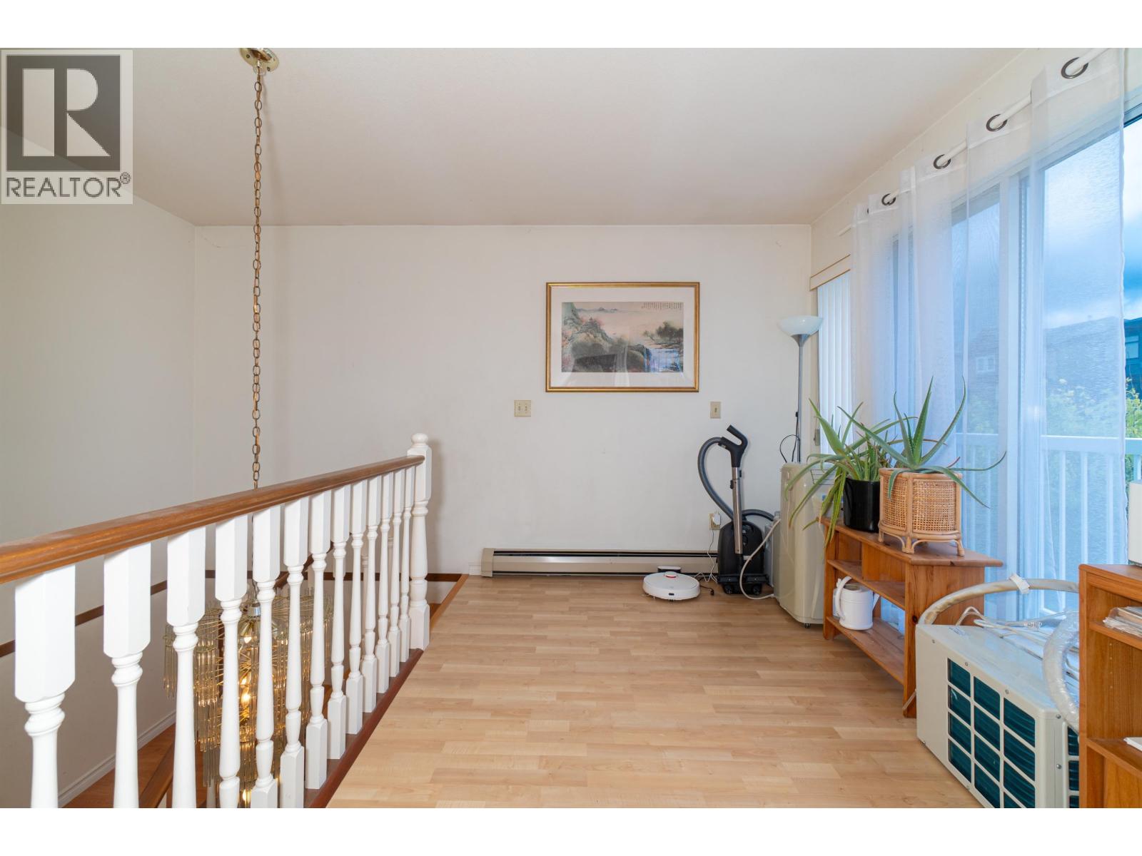 111 GROSVENOR AVENUE