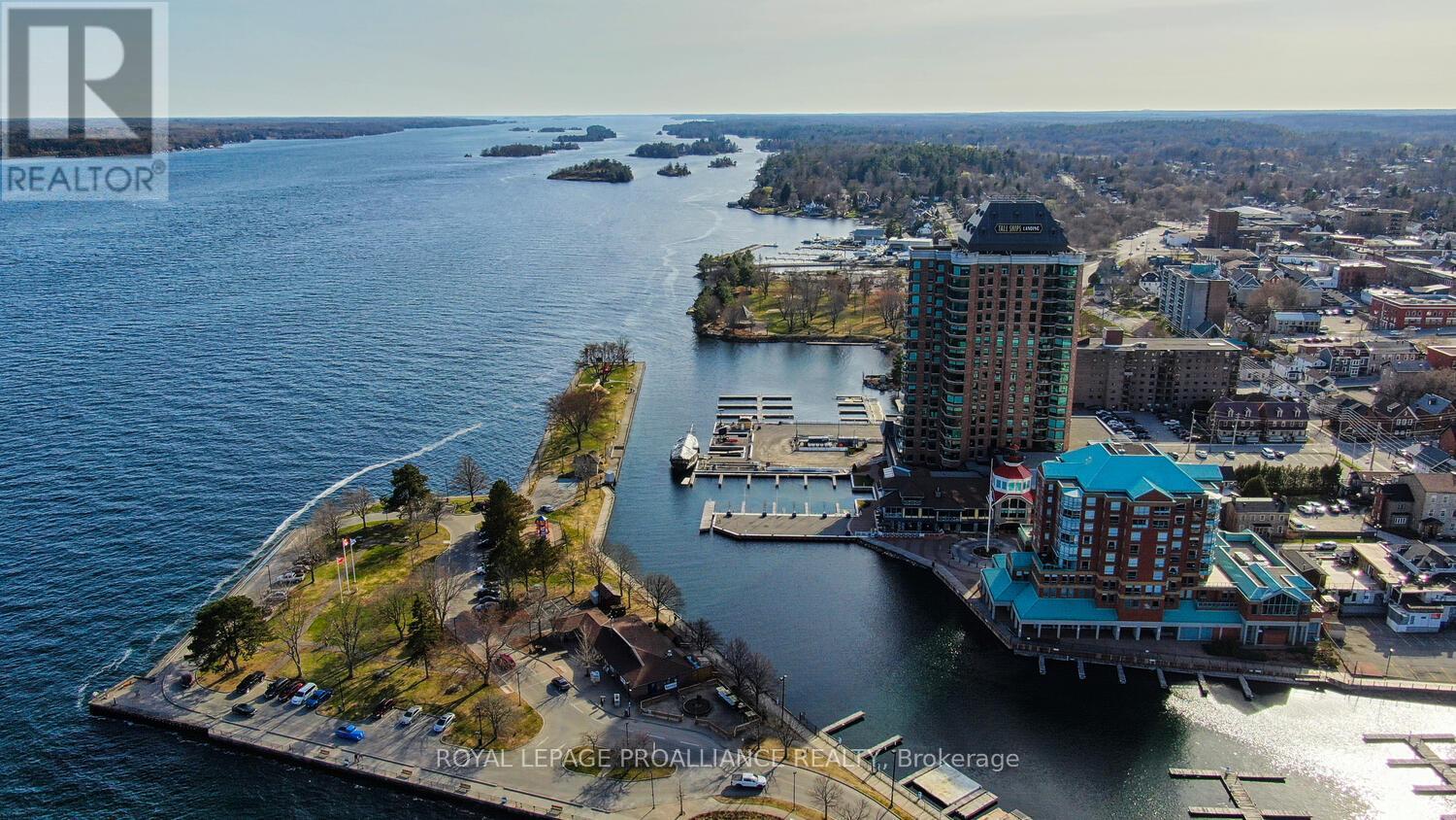 1004 - 15 ST ANDREW STREET