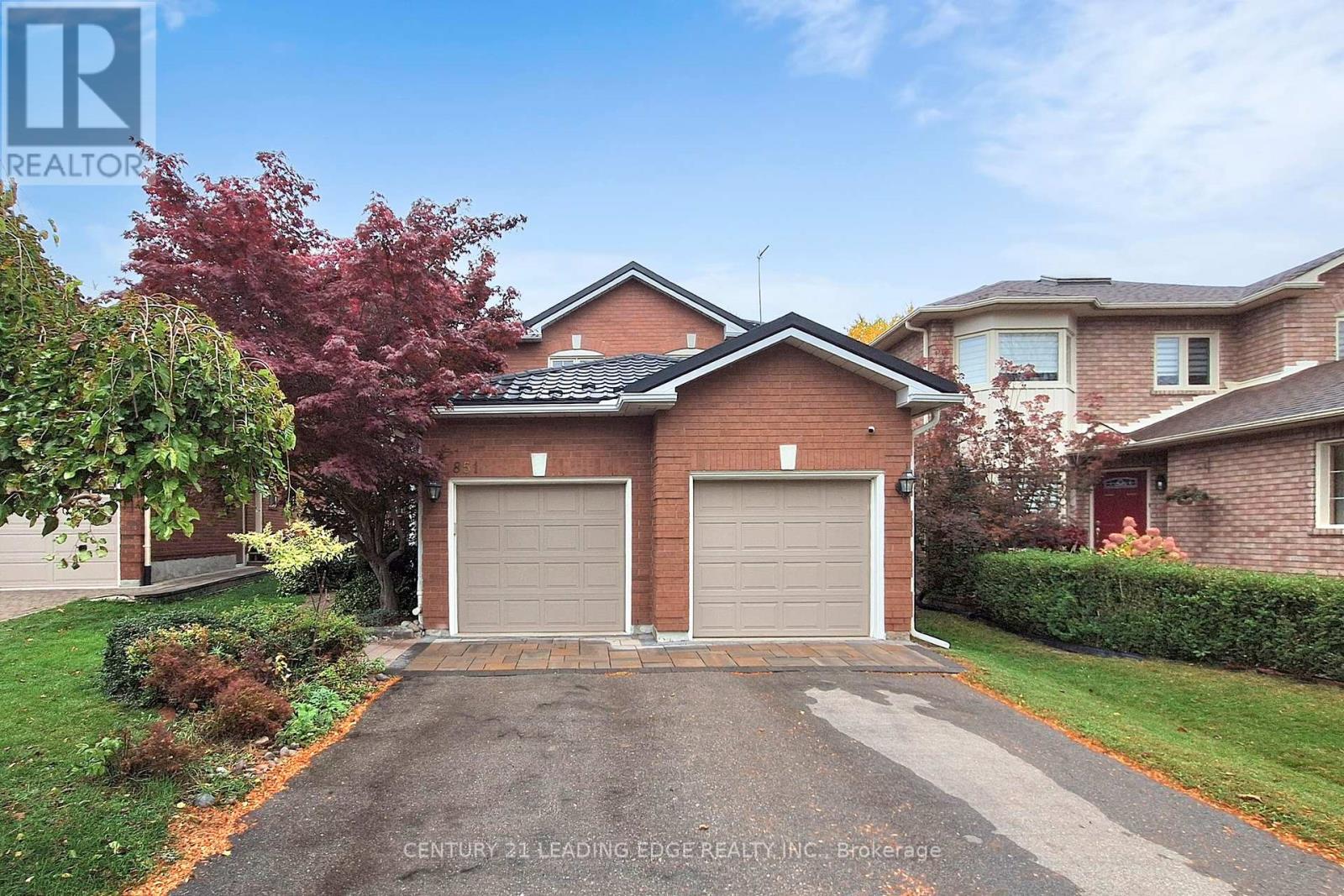 851 HILTON BOULEVARD