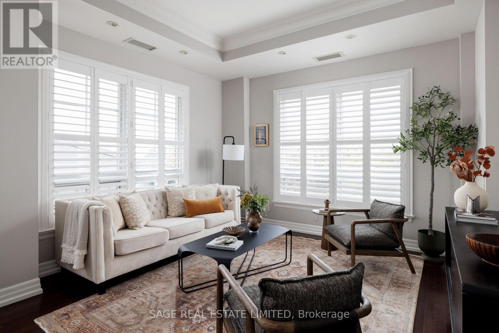 416 - 21 BURKEBROOK PLACE