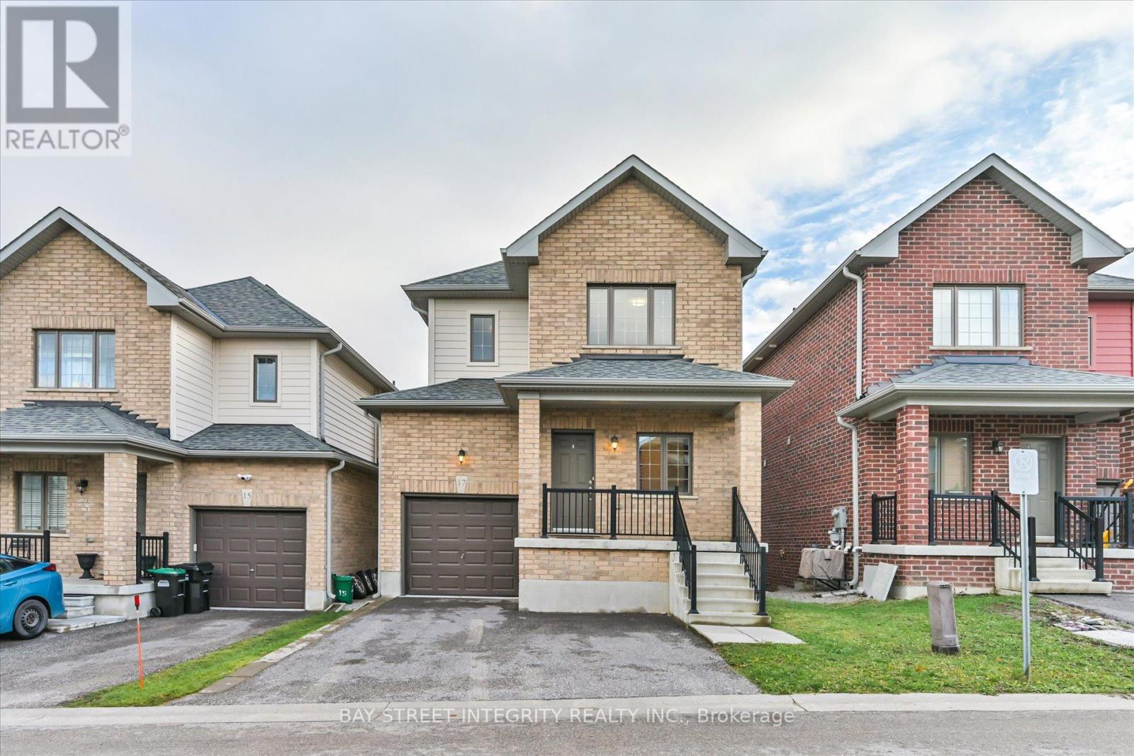 17 BEDFORD ESTATES CRESCENT