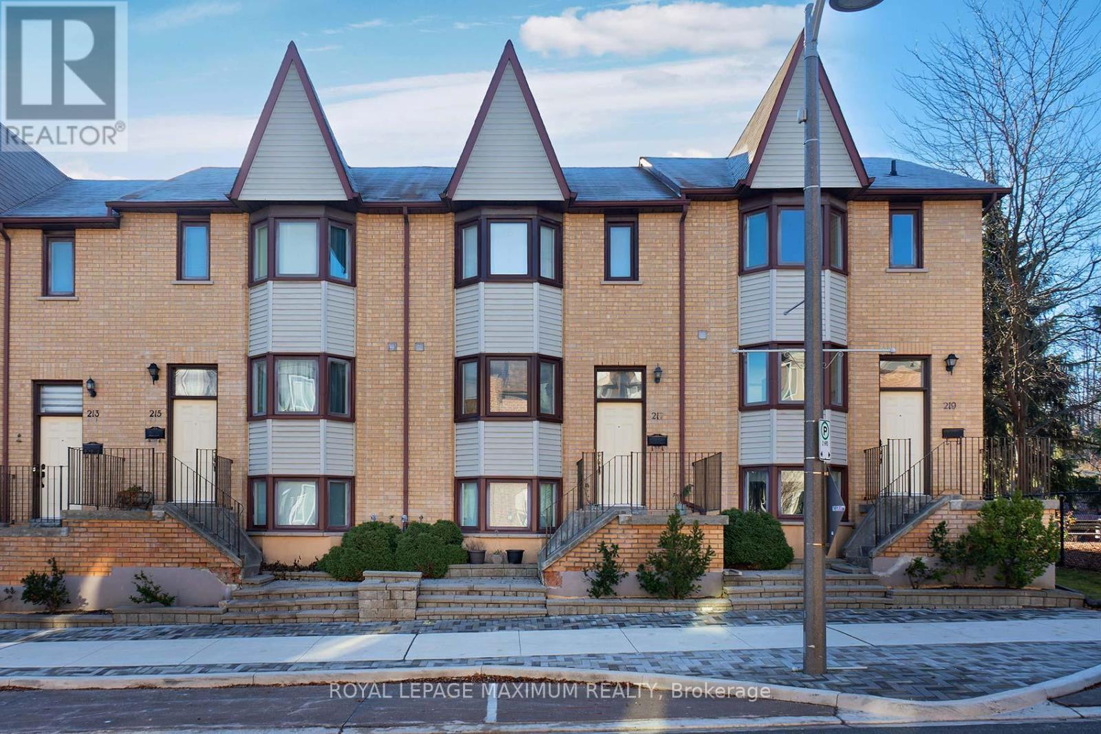 1 - 217 WOODBRIDGE AVENUE