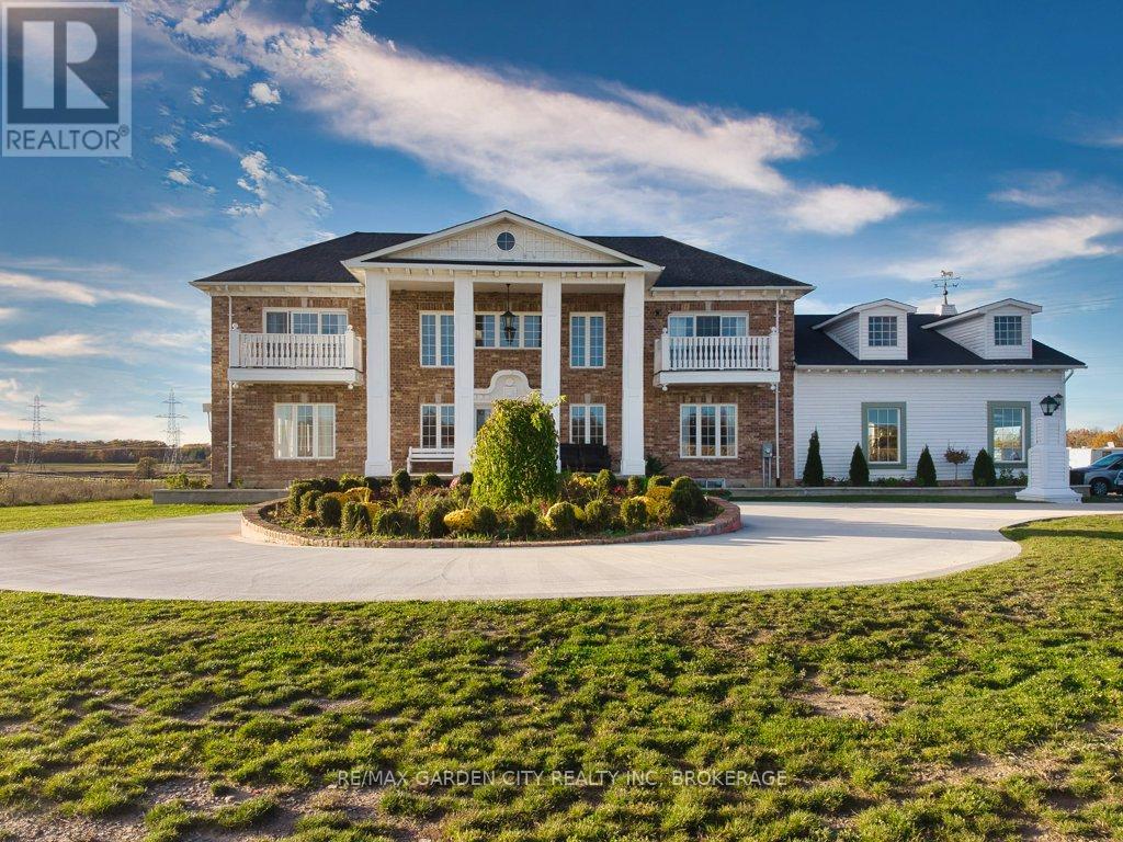 2400 EFFINGHAM STREET