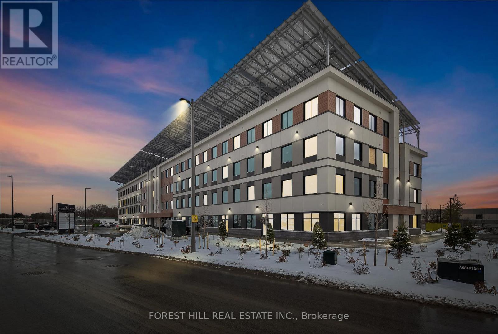 206 - 35 SUNDAY DRIVE