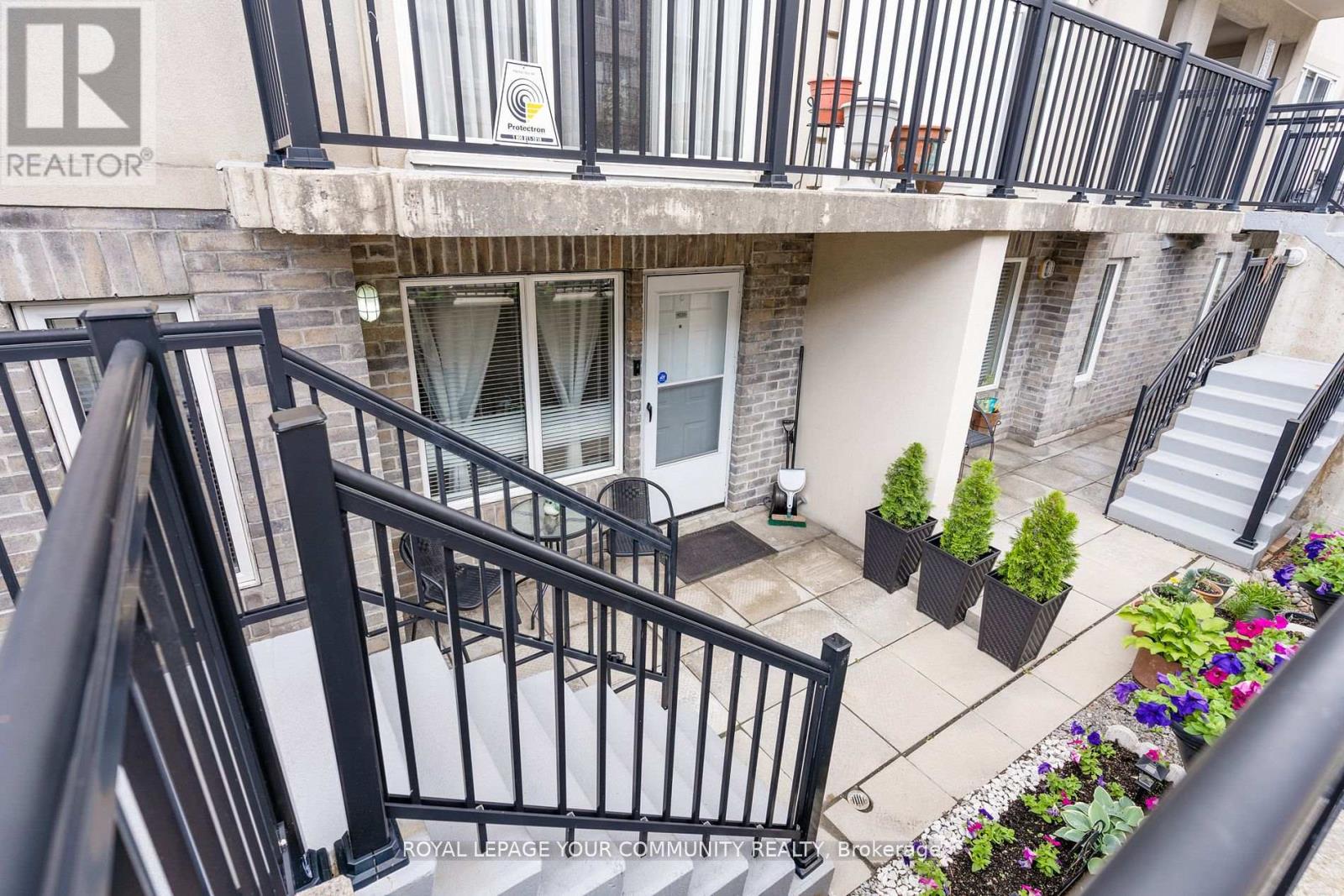 1035 - 55 GEORGE APPLETON WAY