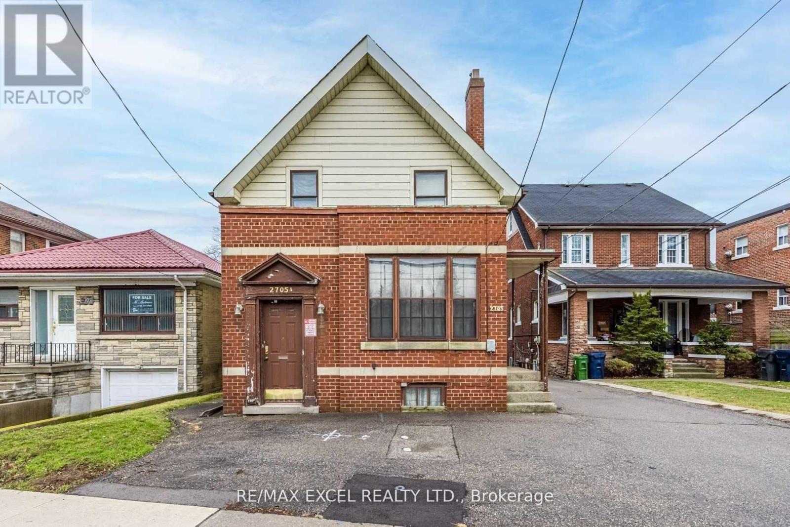 2705 LAKE SHORE BOULEVARD W