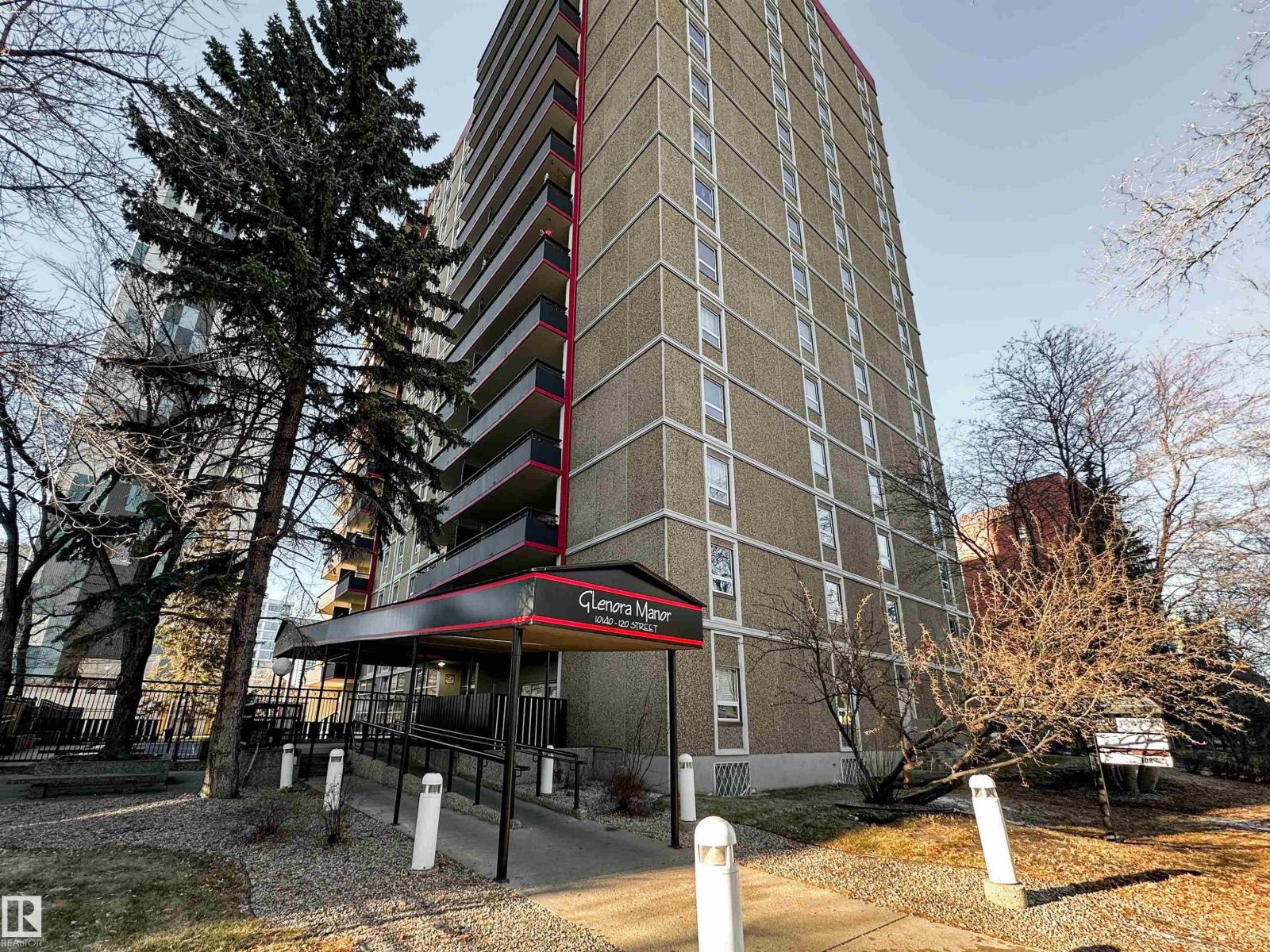 #101 10140 120 ST NW