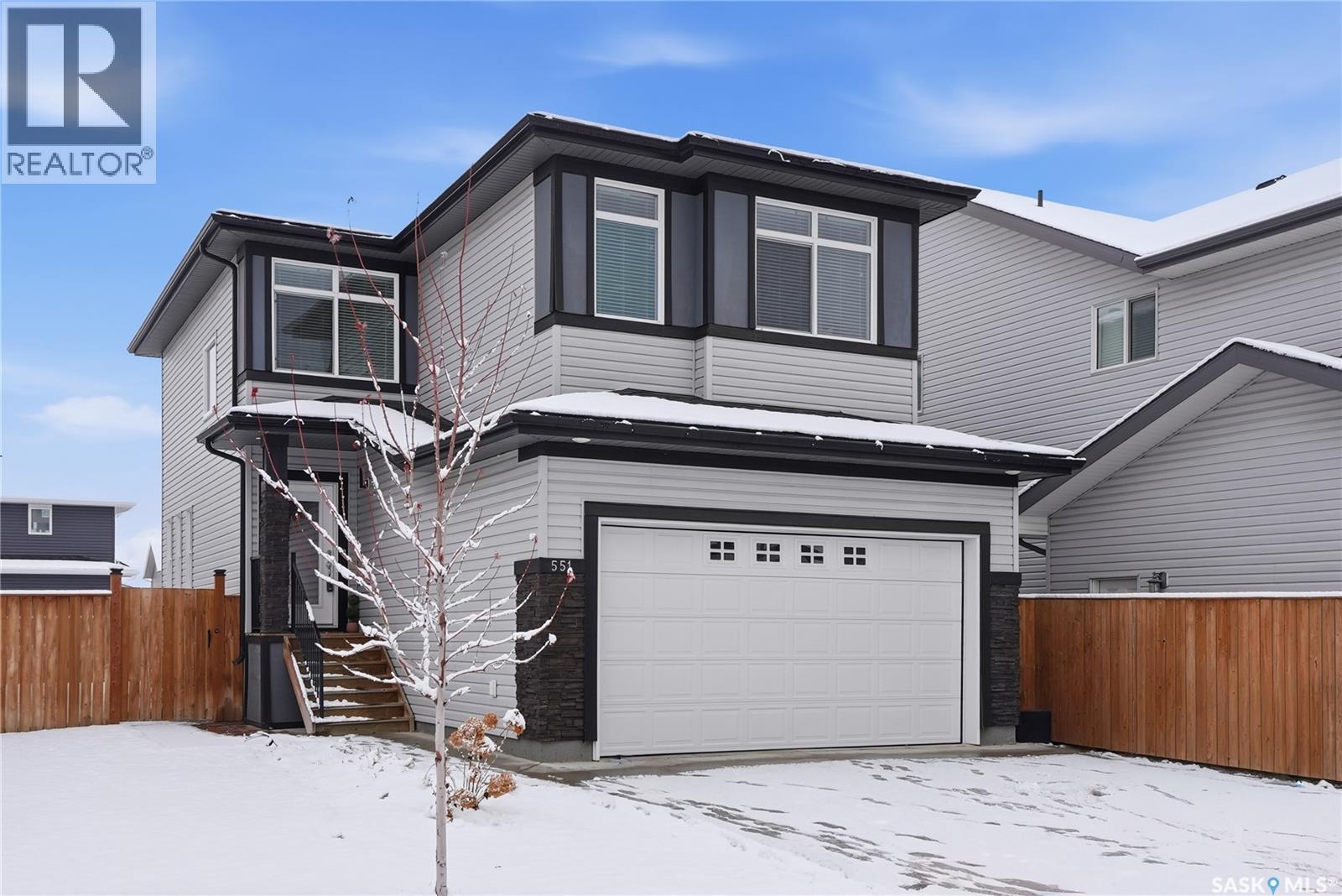 551 Kensington PLACE