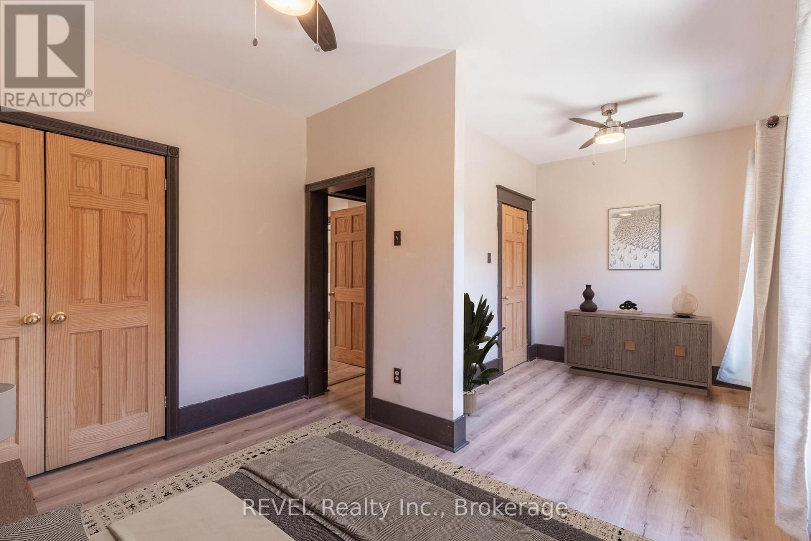 6133 PROSPECT STREET