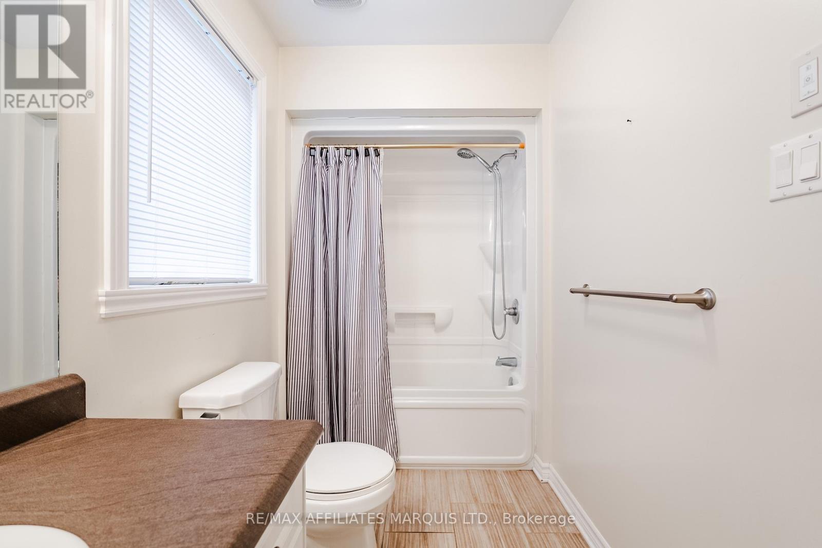 660 HAMILTON CRESCENT