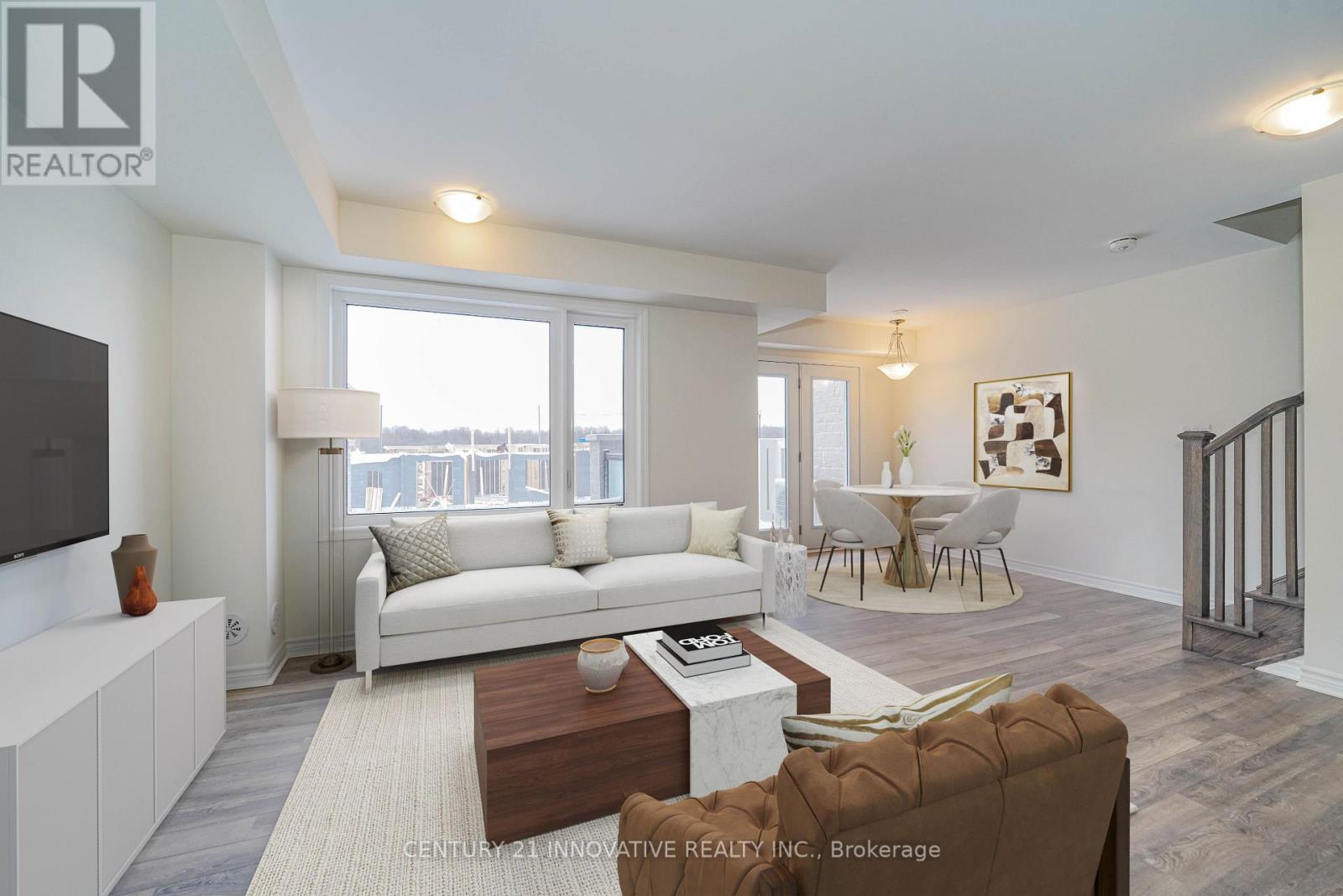 3325 THUNDERBIRD PROMENADE