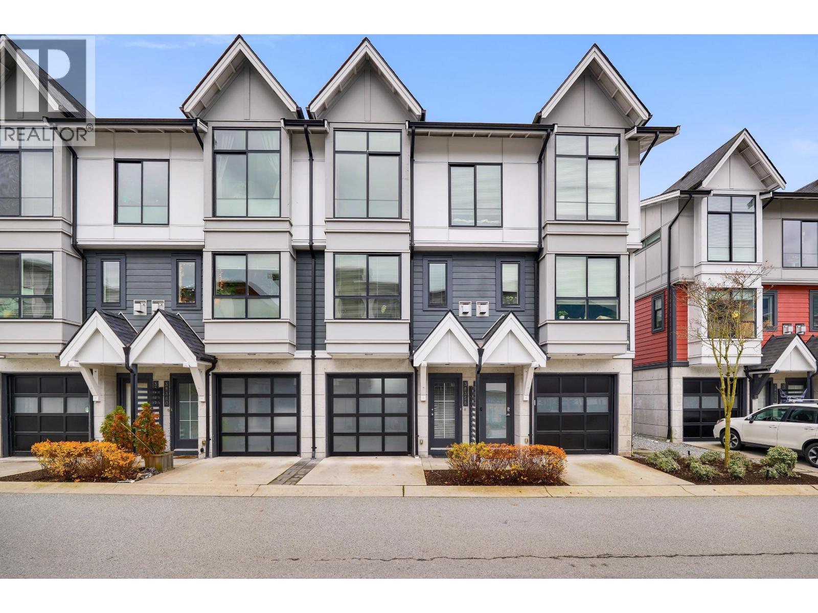 38358 SUMMITS VIEW DRIVE