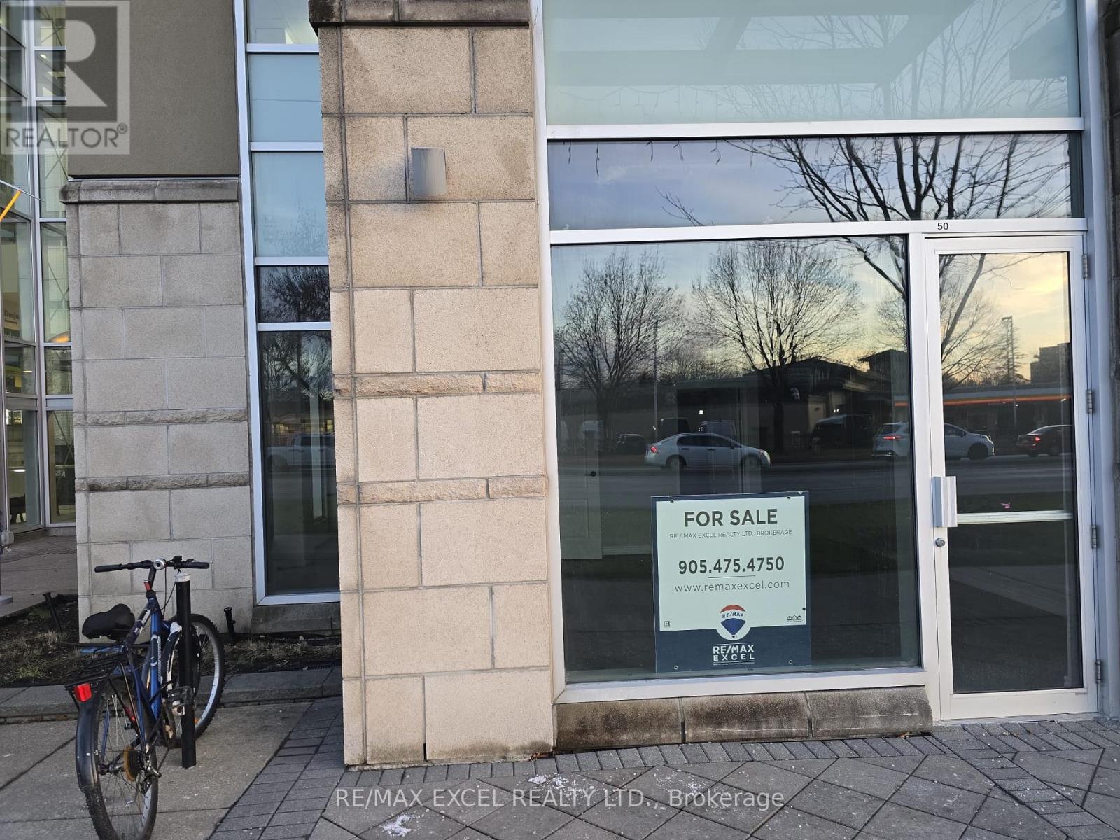 50-51 - 8333 KENNEDY ROAD