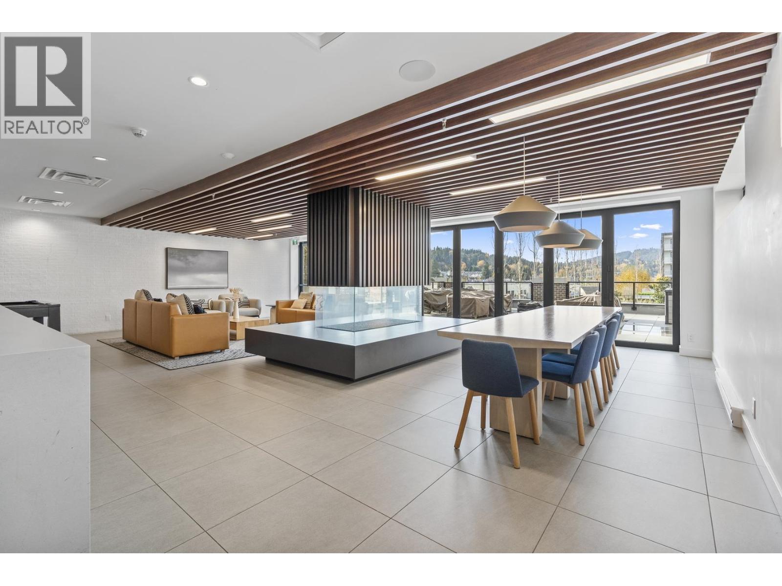 527 3131 MURRAY STREET