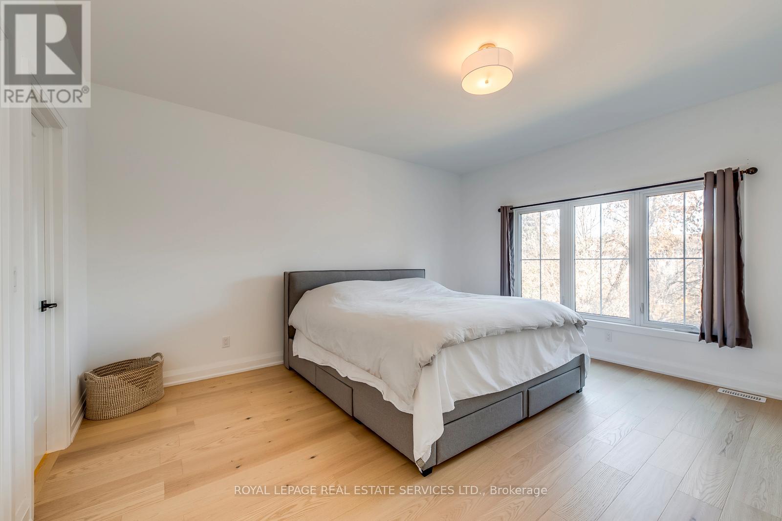 3 SANTA BARBARA LANE