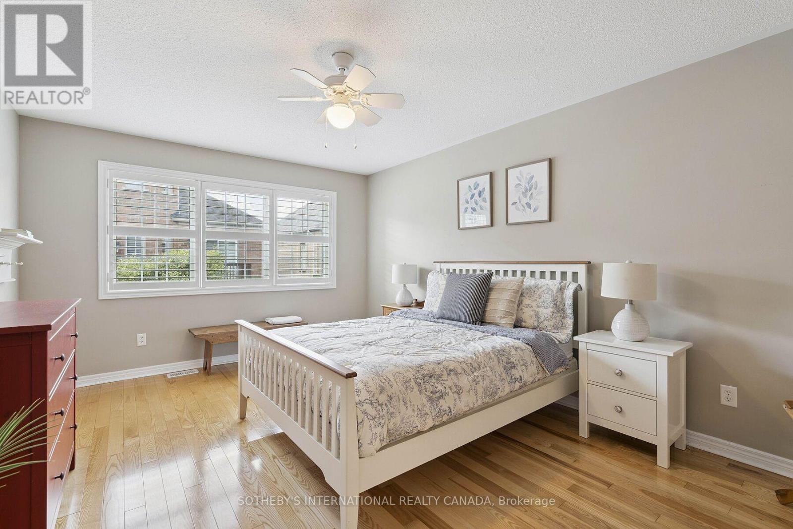 12 FAIRVALLEY STREET