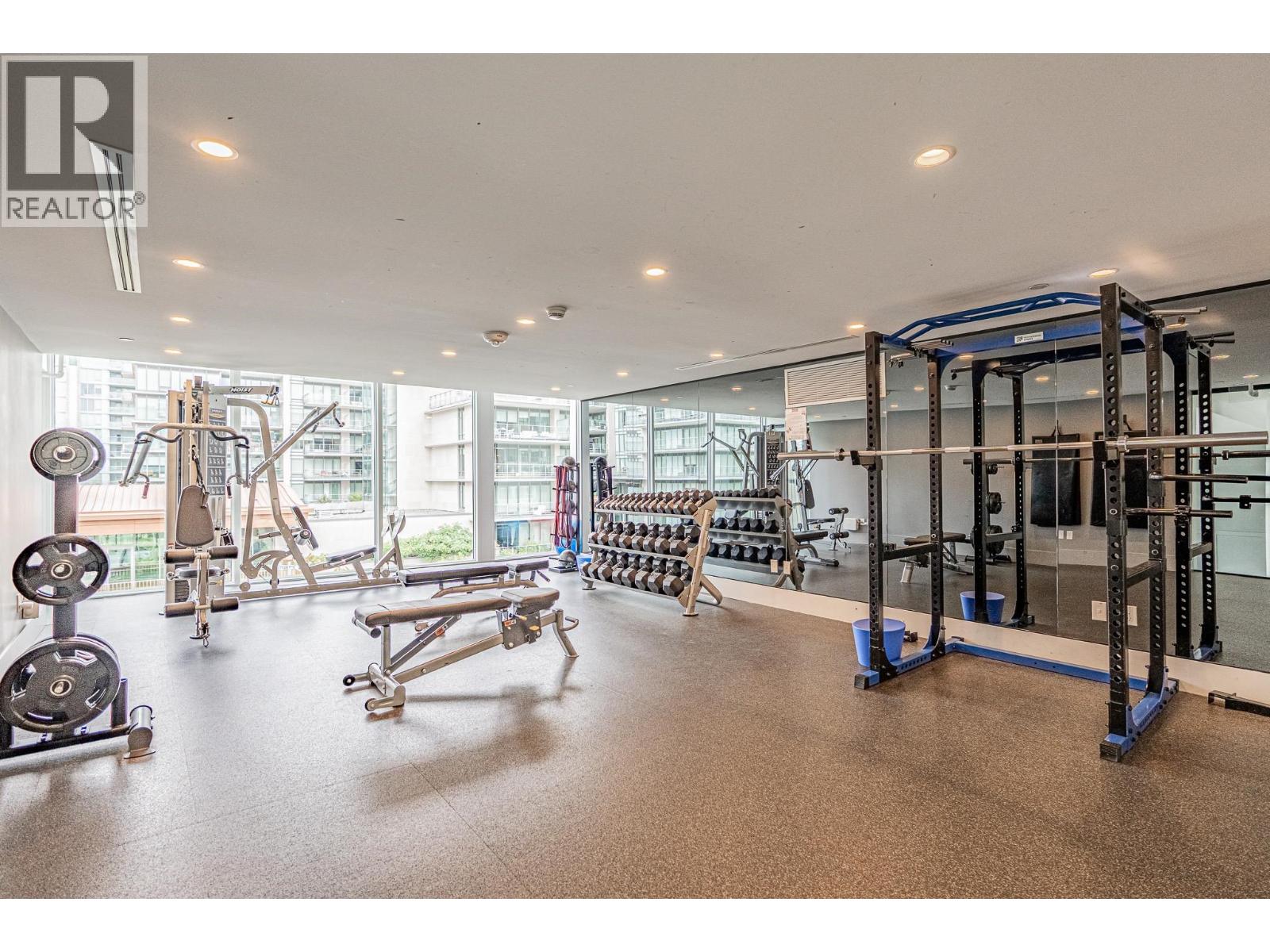 516 5508 HOLLYBRIDGE WAY