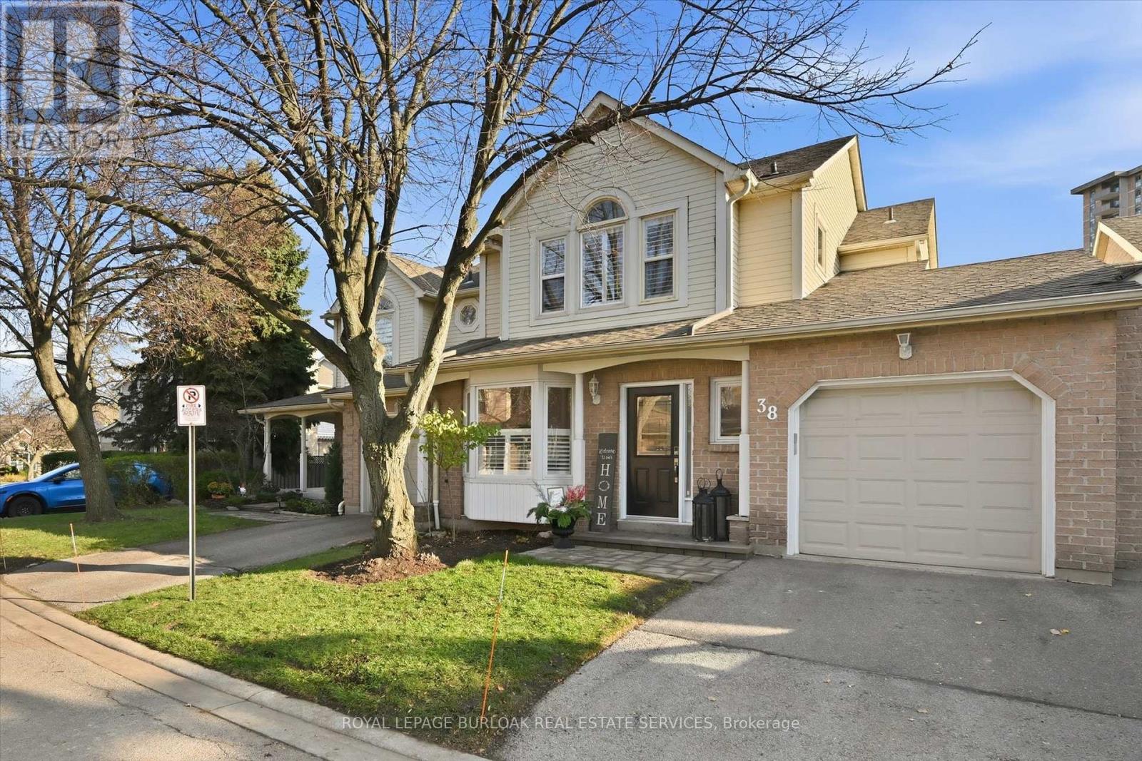 38 - 5255 LAKESHORE ROAD