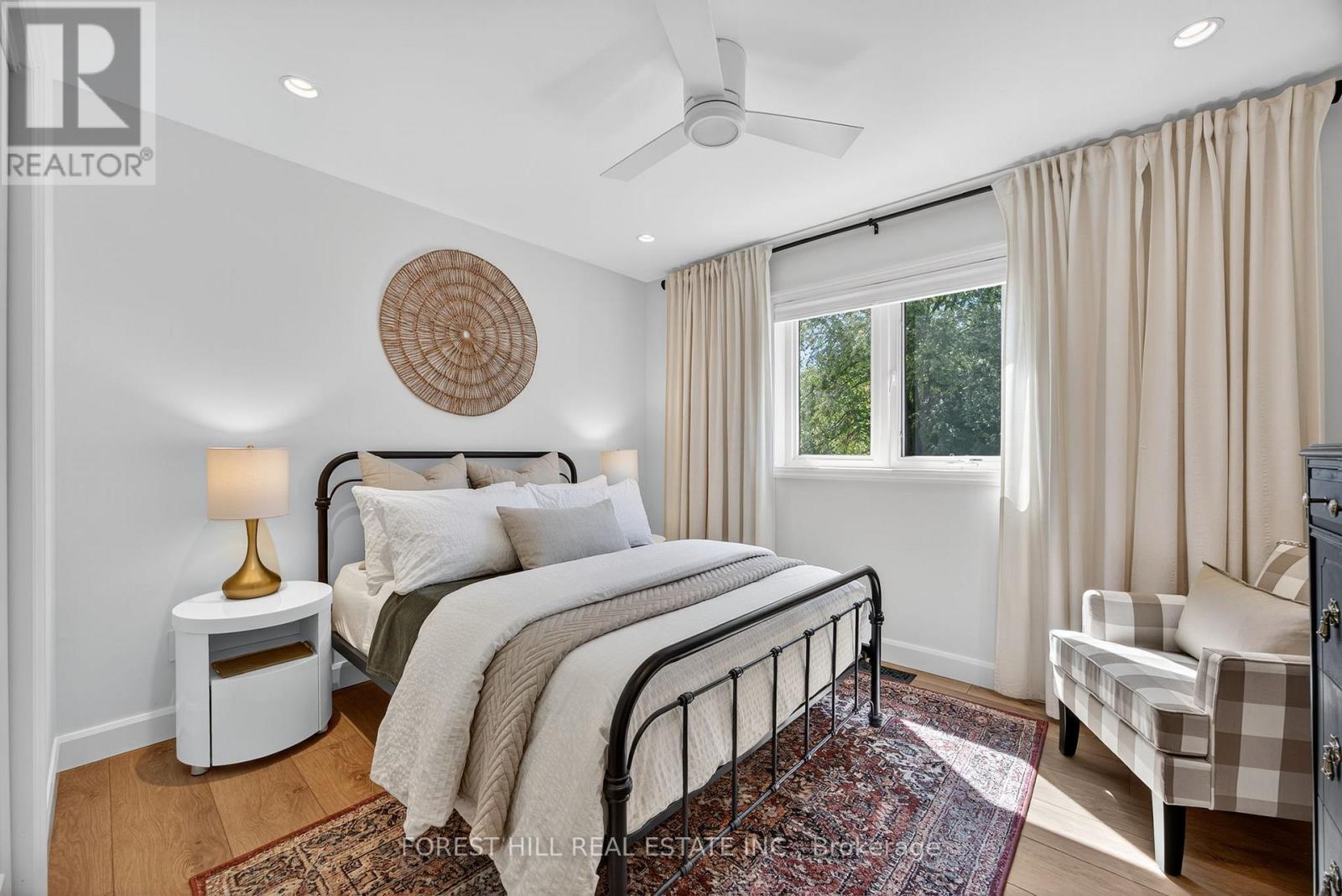 3328 FLOS ROAD 6 ROAD W