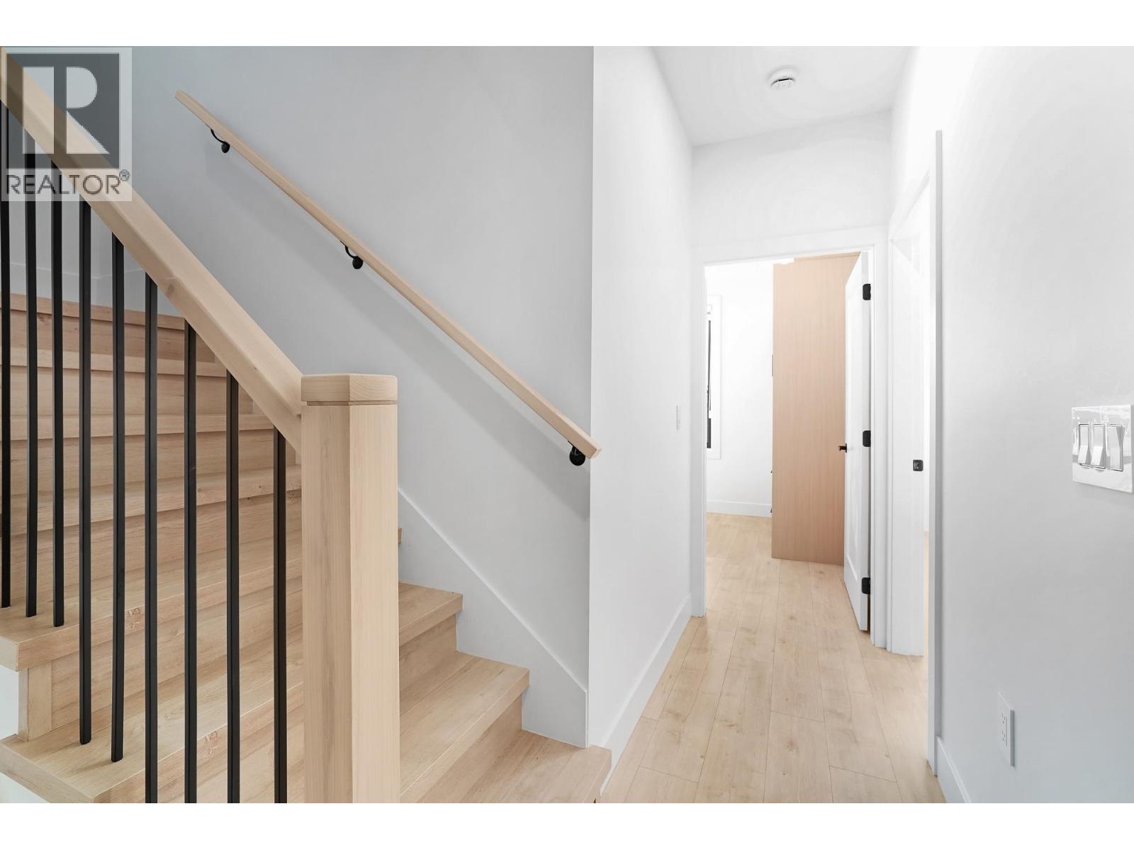 2 3310 VENABLES STREET