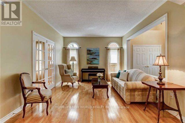 39 GREEN MEADOWS CIRCLE