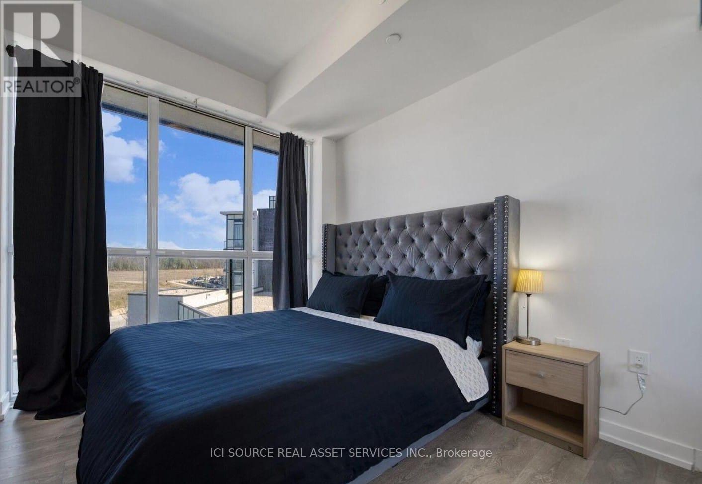 352 - 415 SEA RAY AVENUE