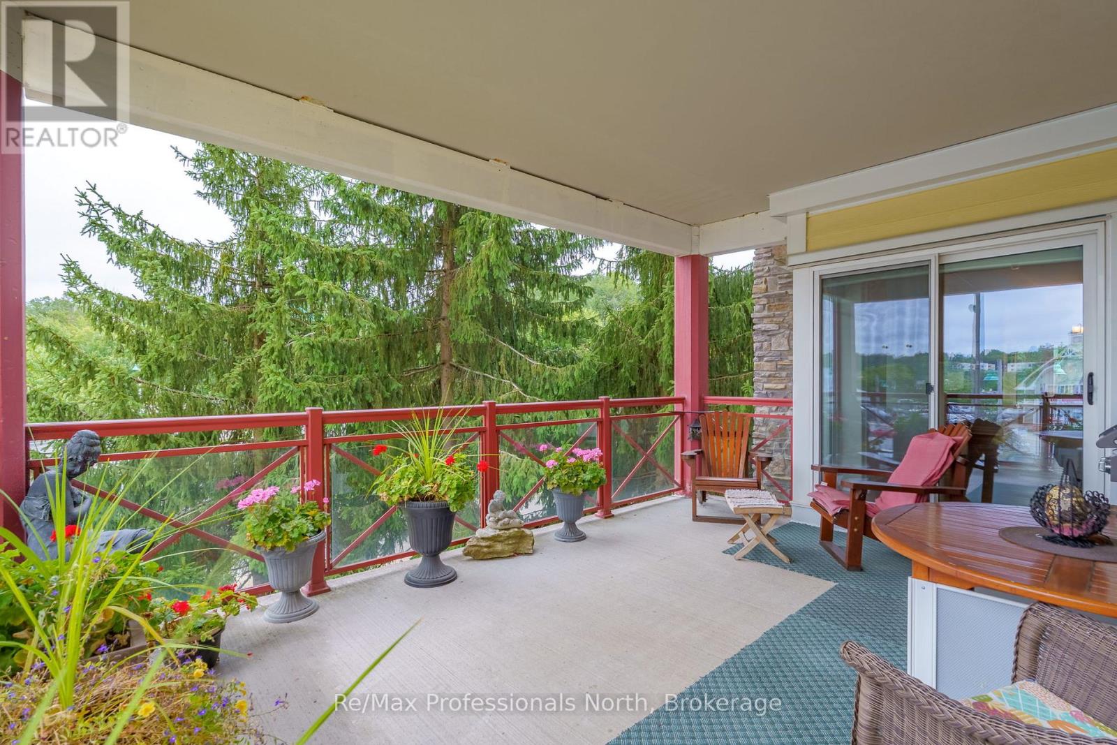 207 - 110 STEAMSHIP BAY ROAD