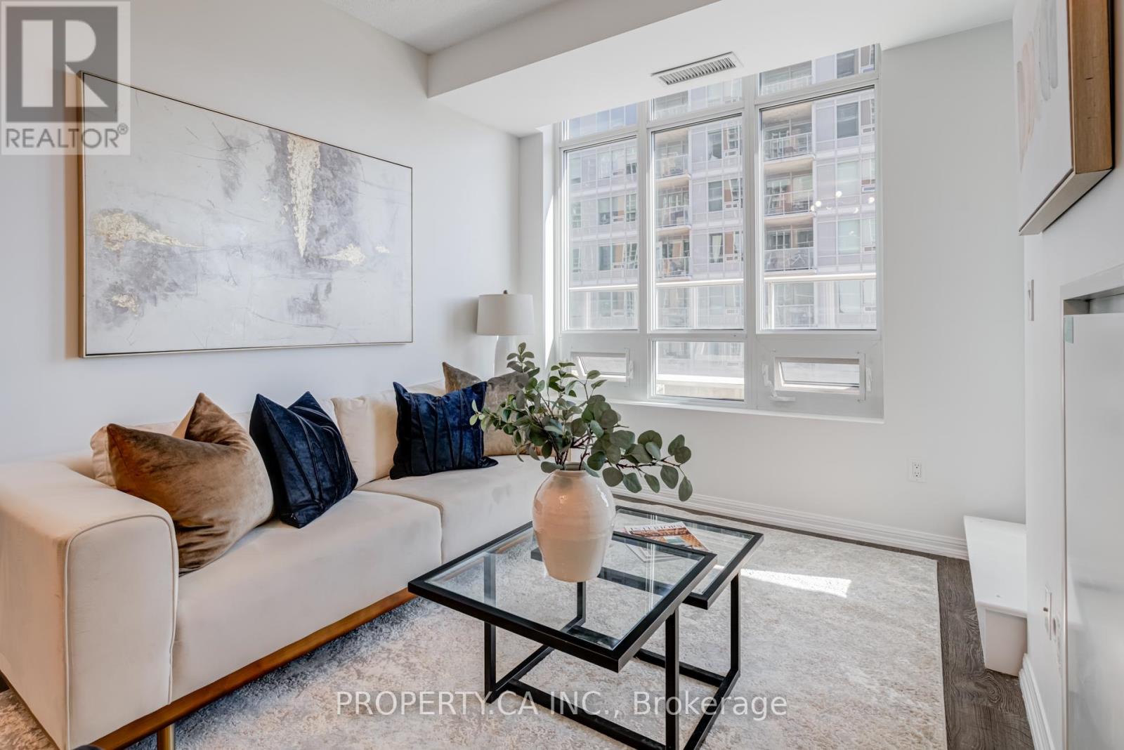 1101 - 65 EAST LIBERTY STREET