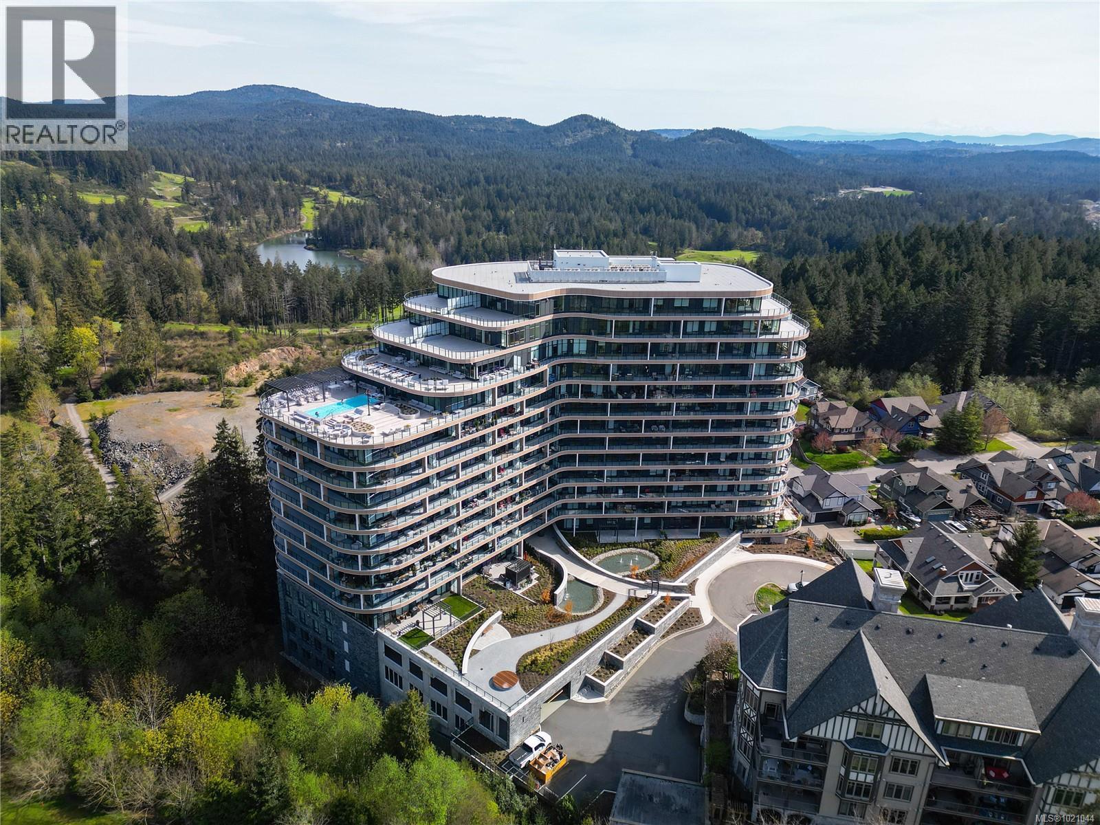 1402 2000 Hannington Rd