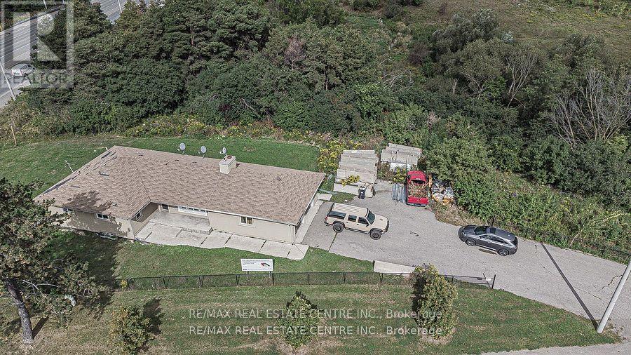 3024 COUNTRYSIDE DRIVE