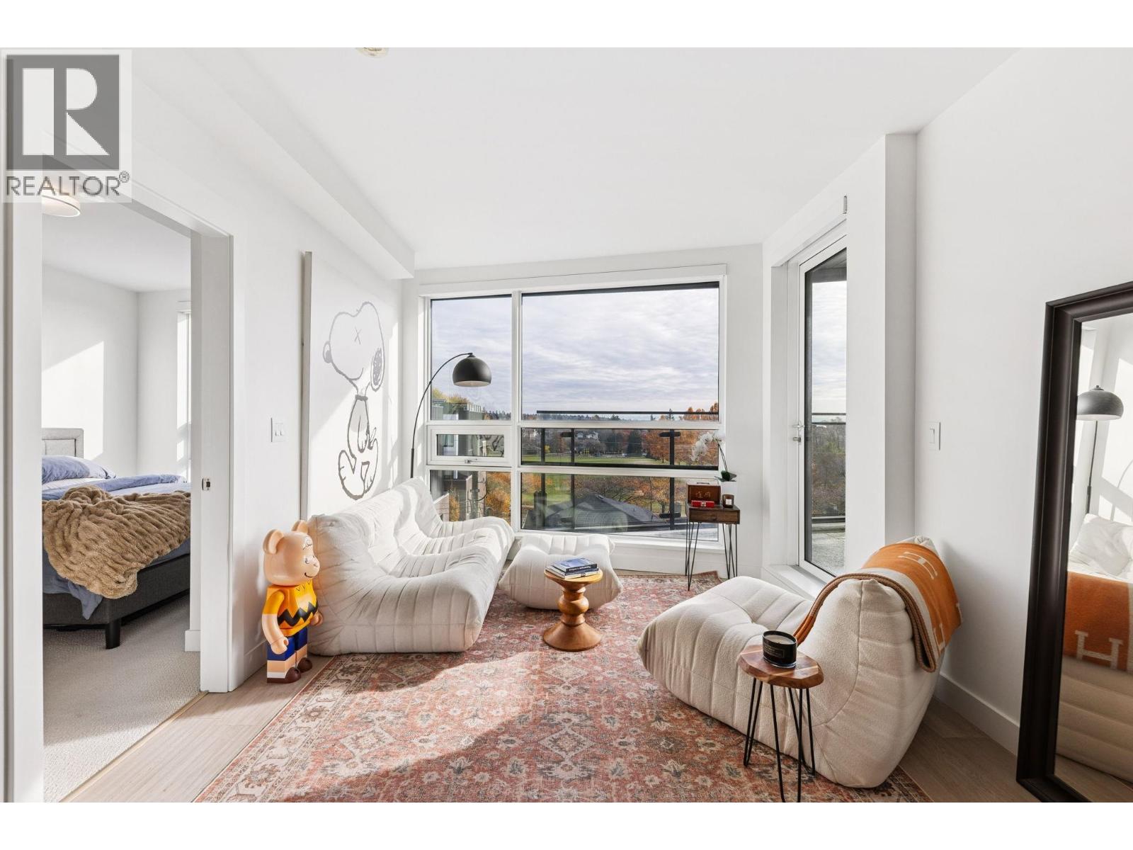 408 7638 CAMBIE STREET