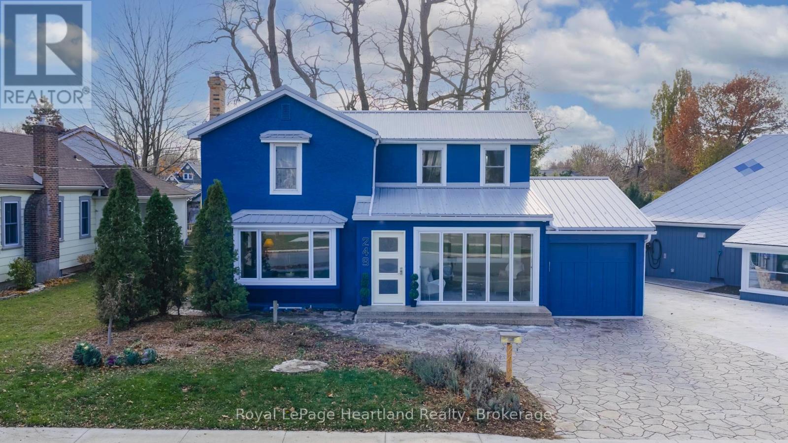 249 LIGHTHOUSE STREET