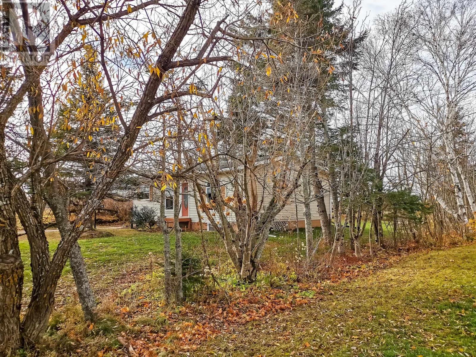 5244 A A MacDonald Highway