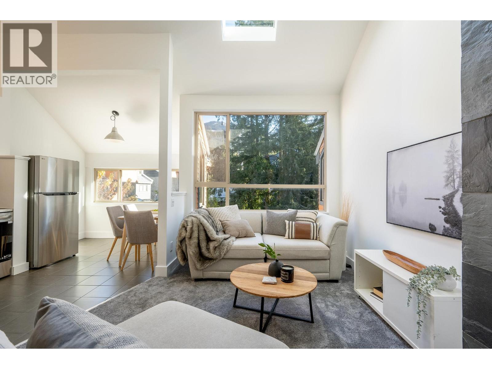 30 2110 WHISTLER ROAD