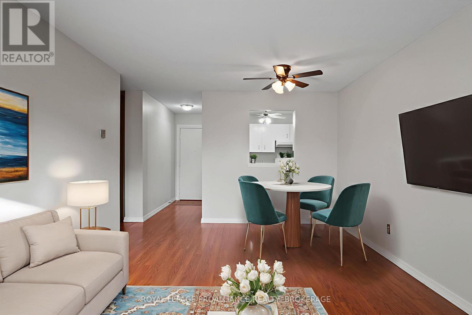 301 - 580 ARMSTRONG ROAD