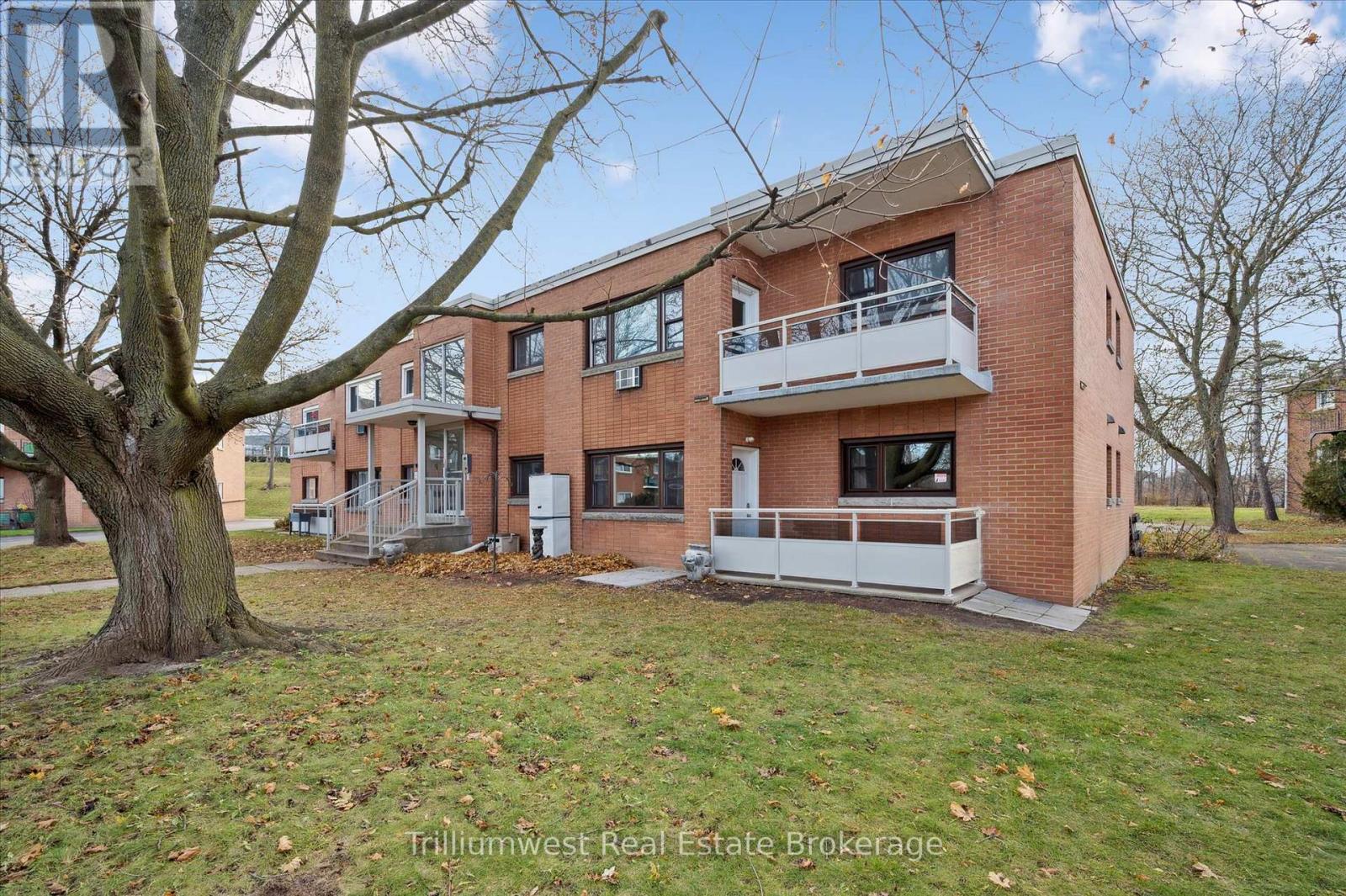 2 - 1 SUNNYLEA CRESCENT