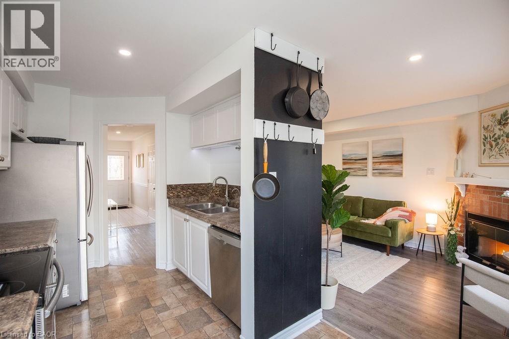 2350 GRAND RAVINE Drive Unit# 12