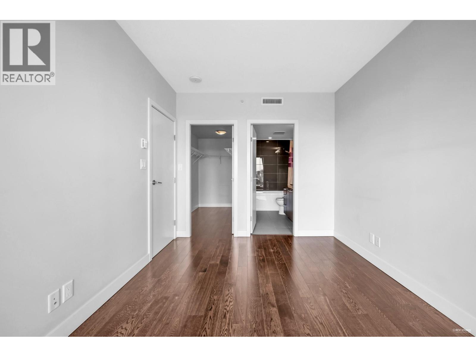 1505 7117 ELMBRIDGE WAY