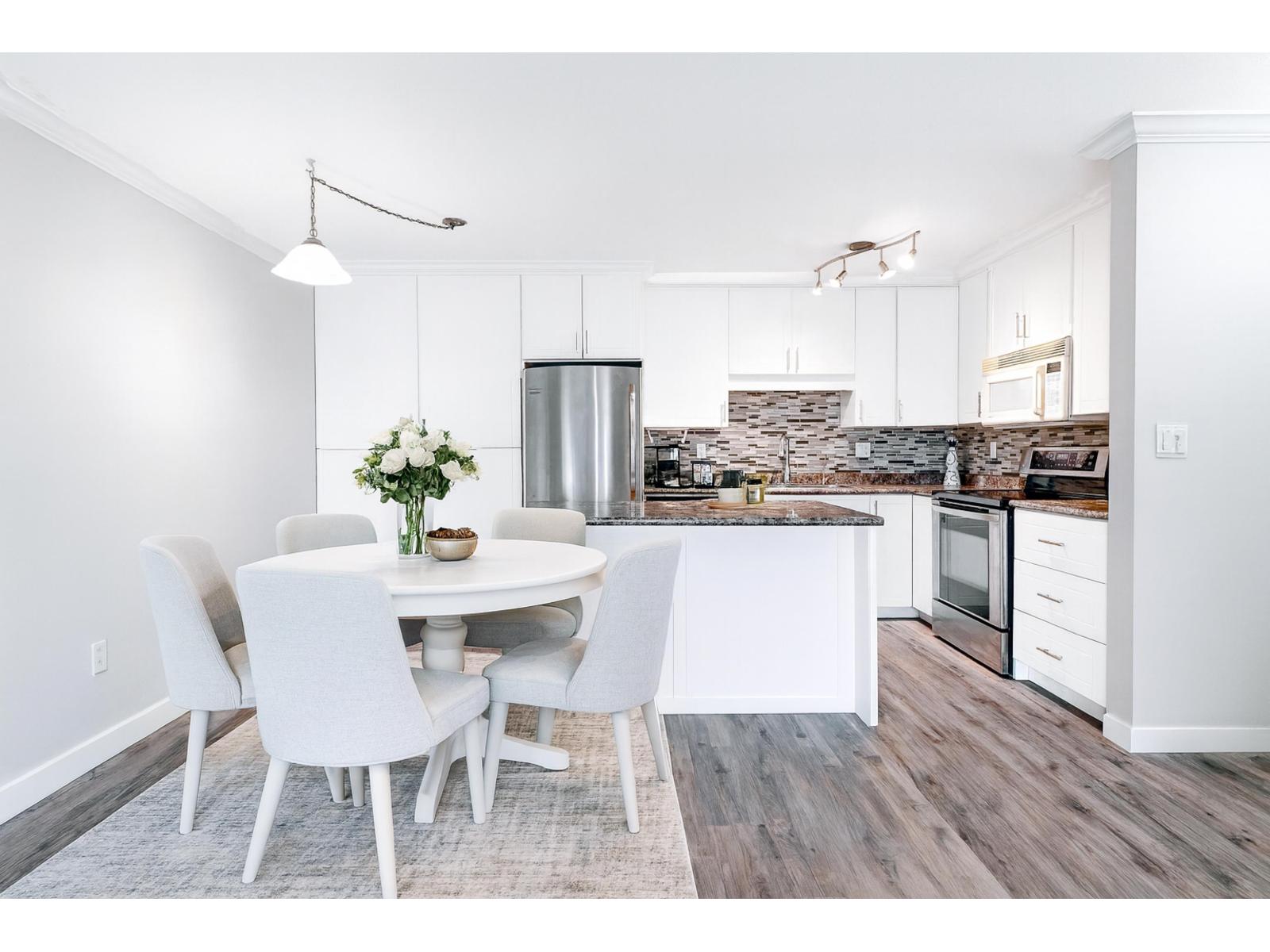 301 2780 WARE STREET