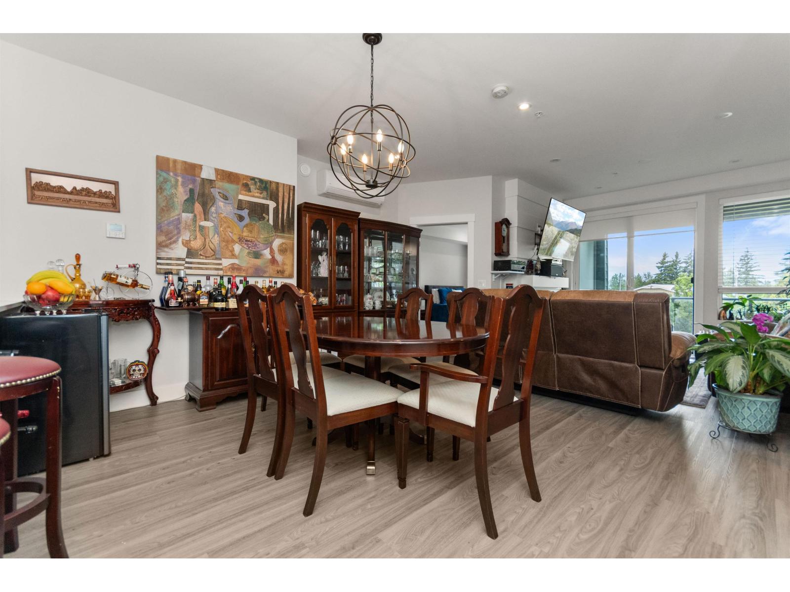 208 45745 WATSON ROAD, Sardis South