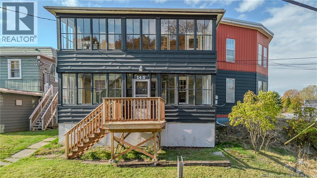 145 HAWTHORNE Avenue