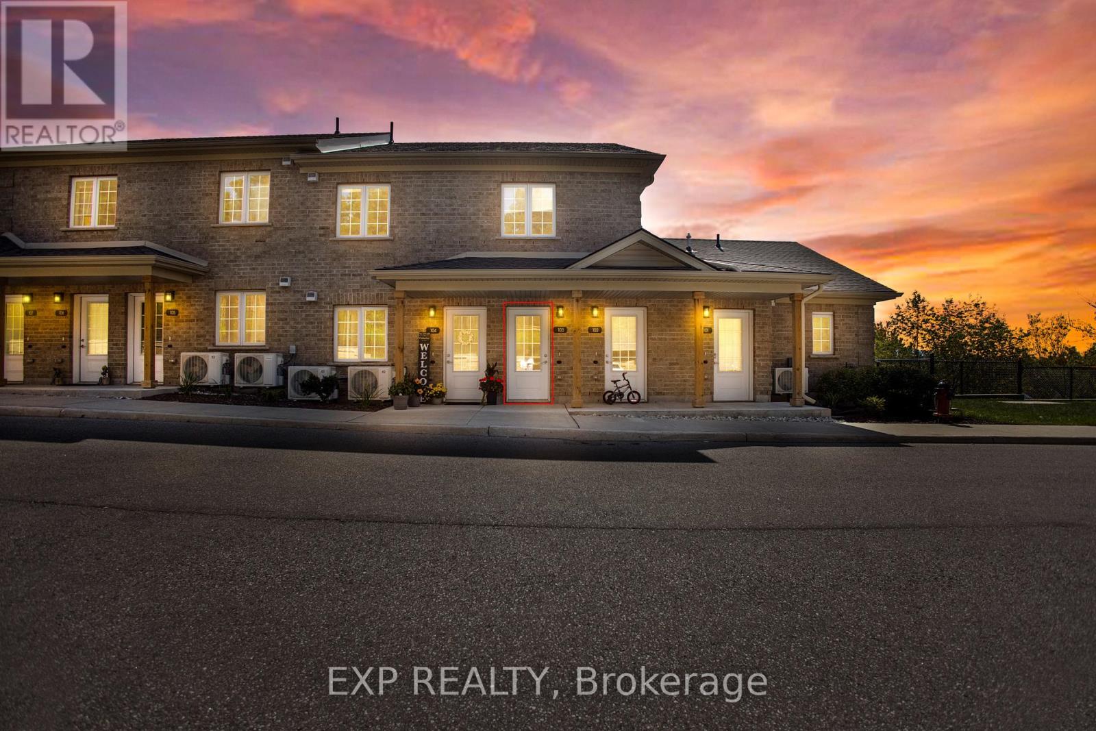 103 - 5 CITYVIEW DRIVE S